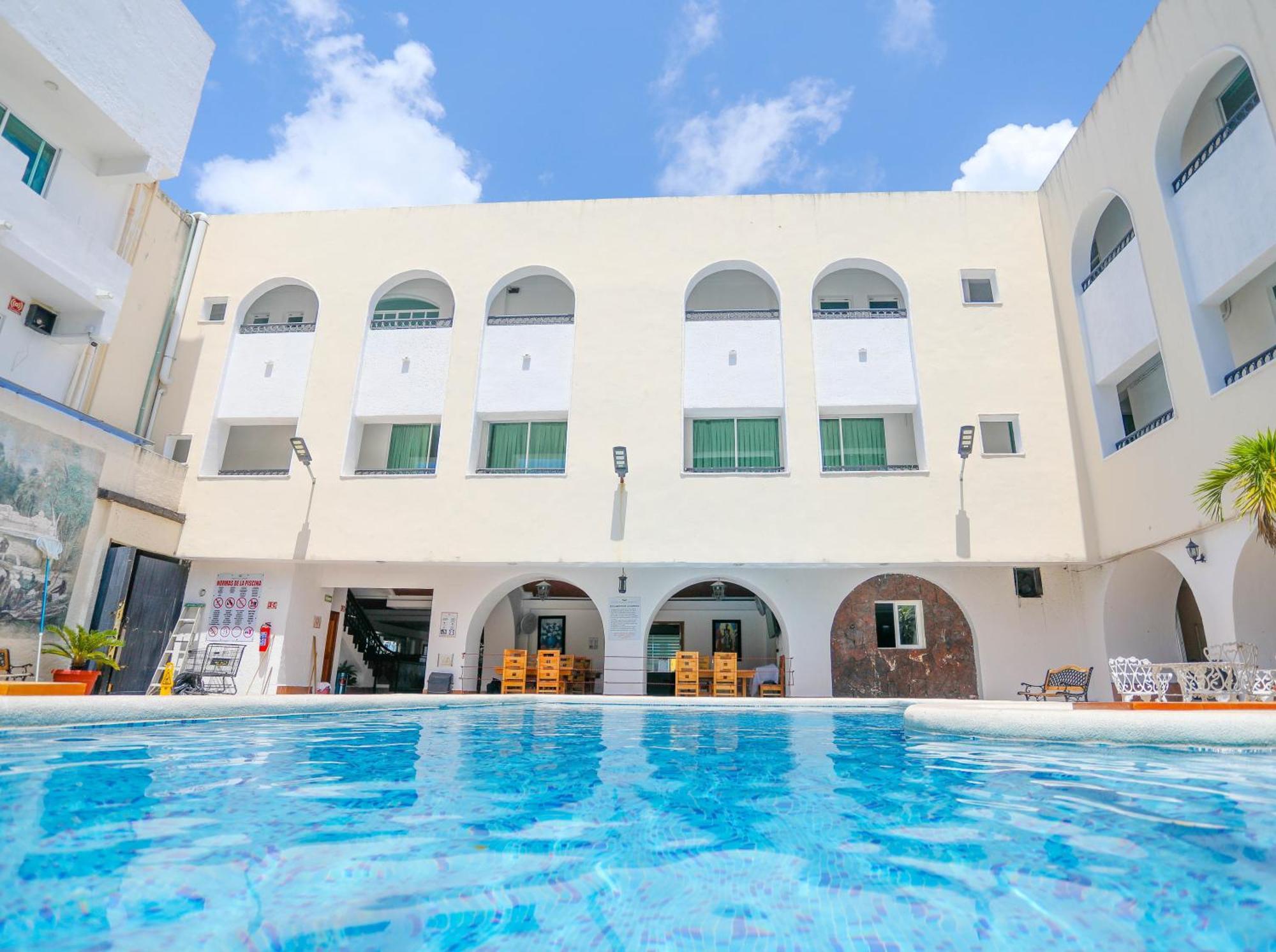 Hotel Maria de Lourdes Cancún Exterior foto